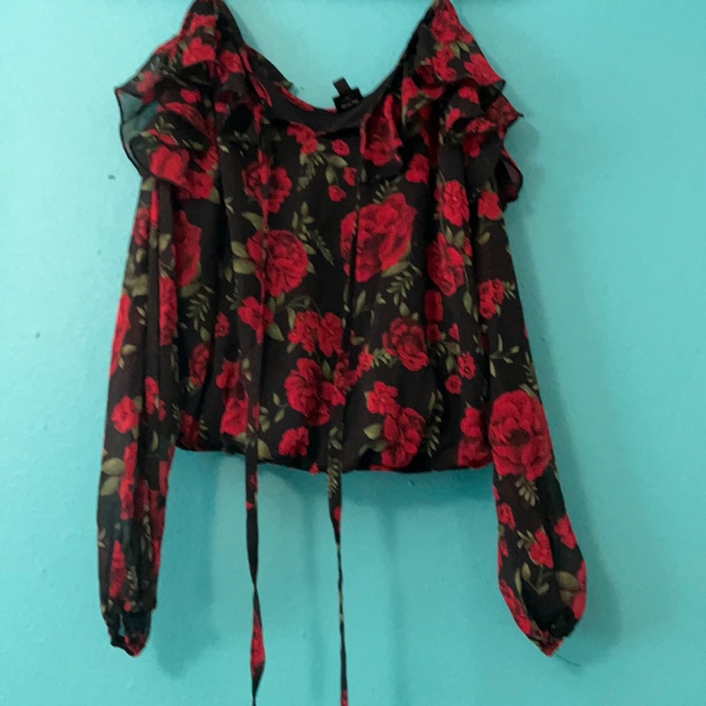 Cute crop blouse